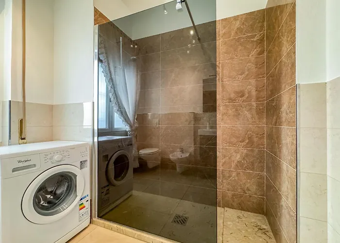 Meridiana Lägenhet *